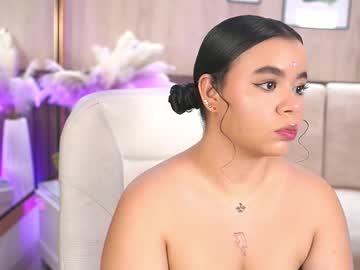 Ravenlux_ Chaturbate stream image from January 19, 2026