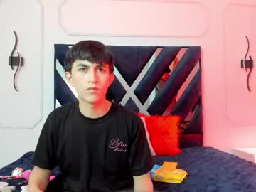 Hoot_Booys_ Chaturbate stream image from January 19, 2026