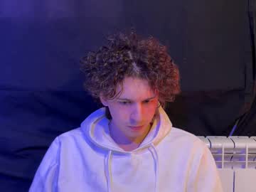 Kevin457466 Chaturbate stream image from January 19, 2026