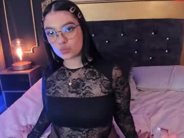Ninalustt Chaturbate stream image from January 19, 2026