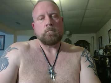Makemedoit2026 Chaturbate stream image from January 19, 2026