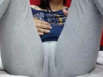 Nicolleowens Chaturbate stream image from January 19, 2026