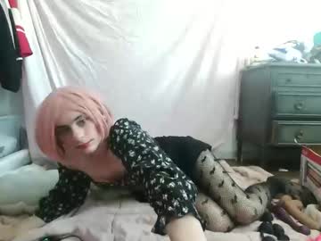 Samiluvbug92 Chaturbate stream image from January 19, 2026