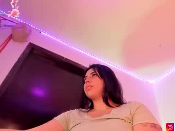 Kiki_Cavilll Chaturbate stream image from January 19, 2026