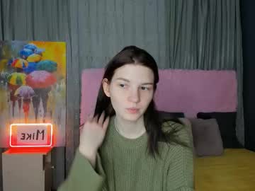 Roseblanche2k Chaturbate stream image from January 19, 2026