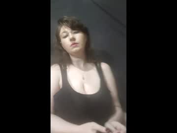 Camelliapink Chaturbate stream image from January 20, 2026