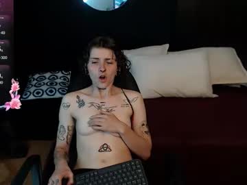 Pretty_Cristal22 Chaturbate stream image from January 20, 2026