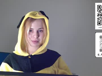 Alismoona Chaturbate stream image from January 20, 2026