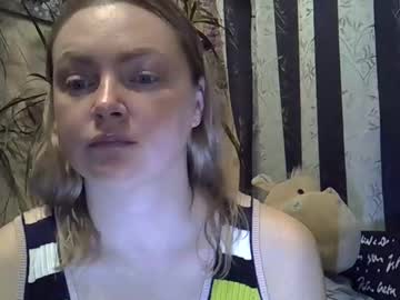 Jia_Mango Chaturbate stream image from January 20, 2026