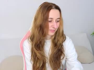 Calliecortez Chaturbate stream image from January 20, 2026