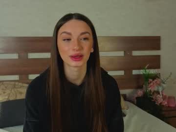 Tarawheeler Chaturbate stream image from January 20, 2026