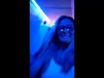 Ouijaqueen19 Chaturbate stream image from January 20, 2026