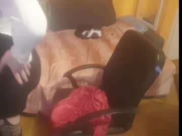 Lillysissi Chaturbate stream image from January 20, 2026