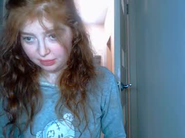 Kira_Foxy_ Chaturbate stream image from January 20, 2026