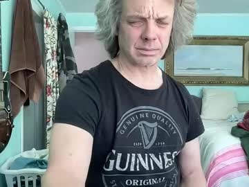 Howlingatnothing Chaturbate stream image from January 20, 2026