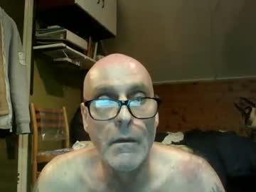 Kees_999 Chaturbate stream image from January 20, 2026