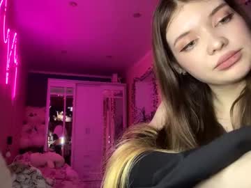 Charlsieruper Chaturbate stream image from January 20, 2026