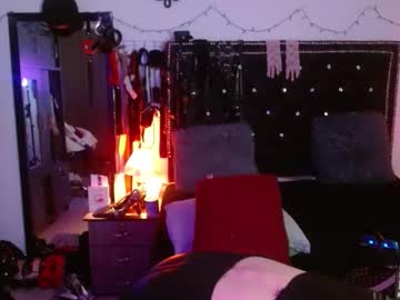 Amelie__Martinez Chaturbate stream image from January 20, 2026
