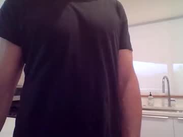 Miked088 Chaturbate stream image from January 20, 2026