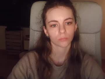 Ariacreazy Chaturbate stream image from January 20, 2026