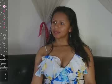 Catherine_Mature45 Chaturbate stream image from January 20, 2026