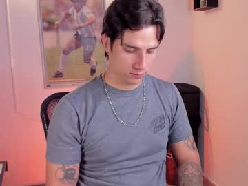 Jayalvarrez_ Chaturbate stream image from January 20, 2026