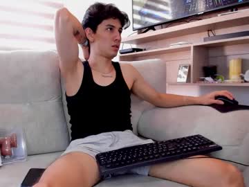 Santi_Delacruz Chaturbate stream image from January 20, 2026