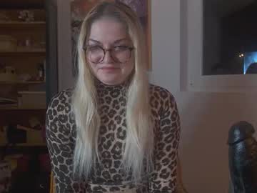 Mistressmarlena Chaturbate stream image from January 20, 2026