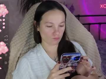 Lil_Luna_X Chaturbate stream image from January 21, 2026