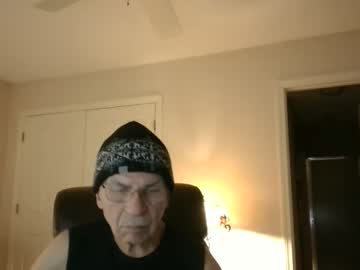 Latincb Chaturbate stream image from January 21, 2026
