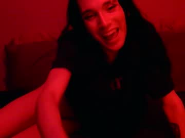 Nightxhoney Chaturbate stream image from January 21, 2026