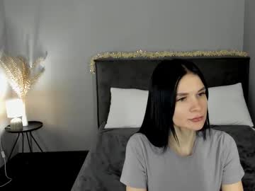 Skinyjoy Chaturbate stream image from January 21, 2026