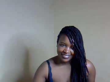 Veesazii Chaturbate stream image from January 21, 2026