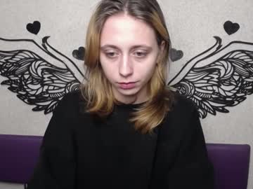 Tracyleebb Chaturbate stream image from January 21, 2026