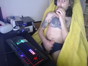 Thelocalhandyman Chaturbate stream image from January 21, 2026