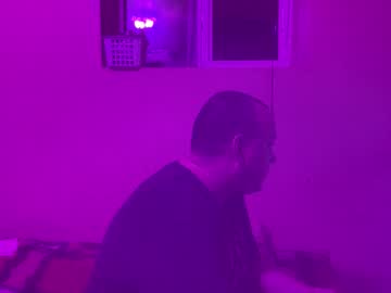 Auz1812 Chaturbate stream image from January 21, 2026