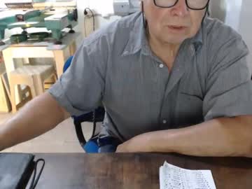 Francisco727 Chaturbate stream image from January 21, 2026