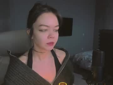 Quietluxury Chaturbate stream image from January 21, 2026