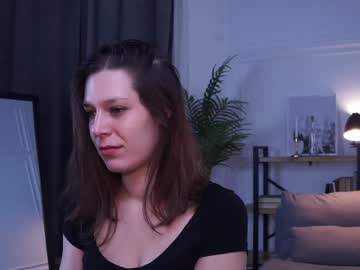 Solennemistwood Chaturbate stream image from January 21, 2026