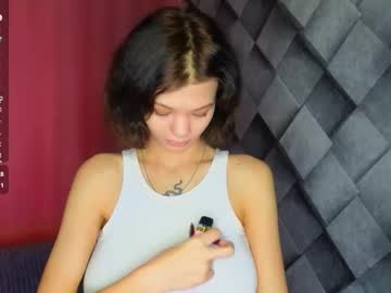 Luna_Bloomx Chaturbate stream image from January 21, 2026