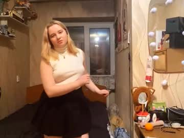 Nannettebundrick Chaturbate stream image from January 21, 2026
