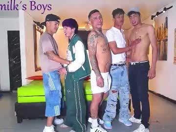 Icevermilk Chaturbate stream image from January 21, 2026