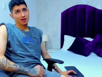 Joshbeech Chaturbate stream image from January 21, 2026