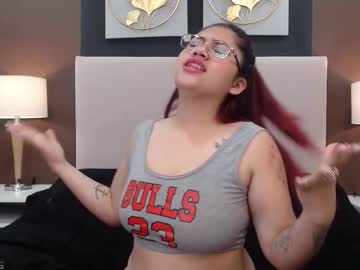 Rochellee_ Chaturbate stream image from January 21, 2026
