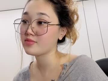 Jennatyan Chaturbate stream image from January 21, 2026