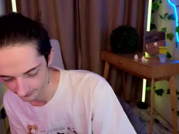 1itt1efox Chaturbate stream image from January 21, 2026