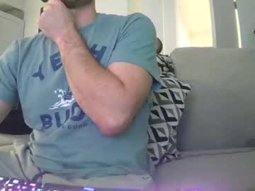 2blue42 Chaturbate stream image from January 21, 2026