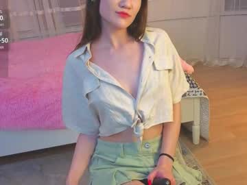 Devonaukena Chaturbate stream image from January 21, 2026