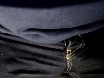 Mic16100 Chaturbate stream image from January 21, 2026
