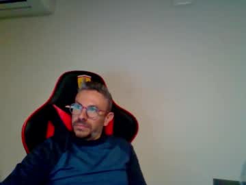 Huge__Cumshot Chaturbate stream image from January 21, 2026